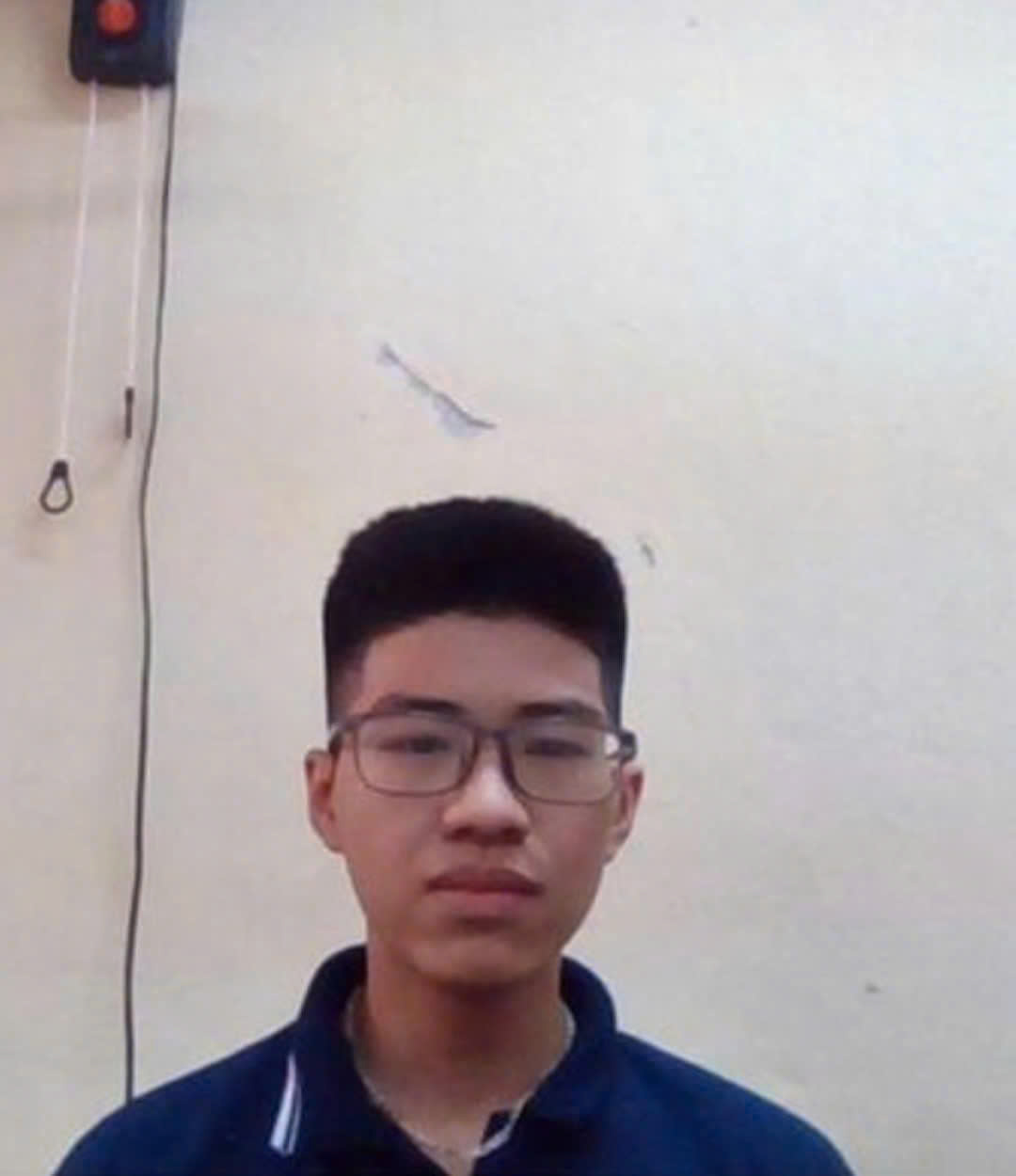 Nam sinh lớp 12 ở Hà Nội mất tích bí ẩn sau giờ tan học - Ảnh 2.