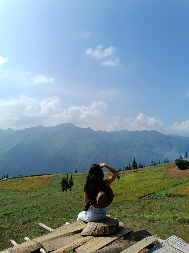 Thảo nguyên rộng lớn ngay vùng núi phía Bắc, cách Hà Nội 400km: Du khách nhận xét "như Châu Âu thu nhỏ"- Ảnh 5.