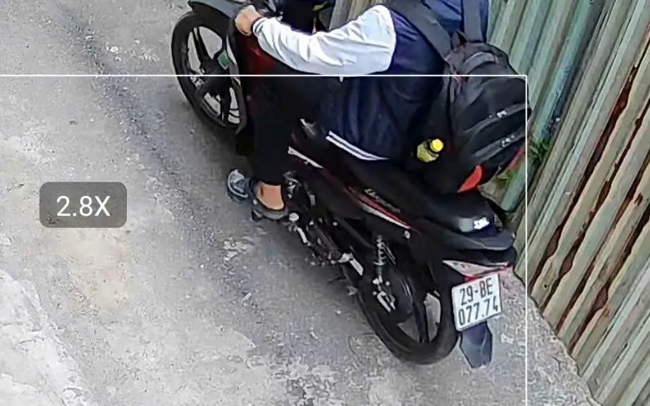 Nam sinh lớp 12 ở Hà Nội mất tích bí ẩn sau giờ tan học - Ảnh 1.