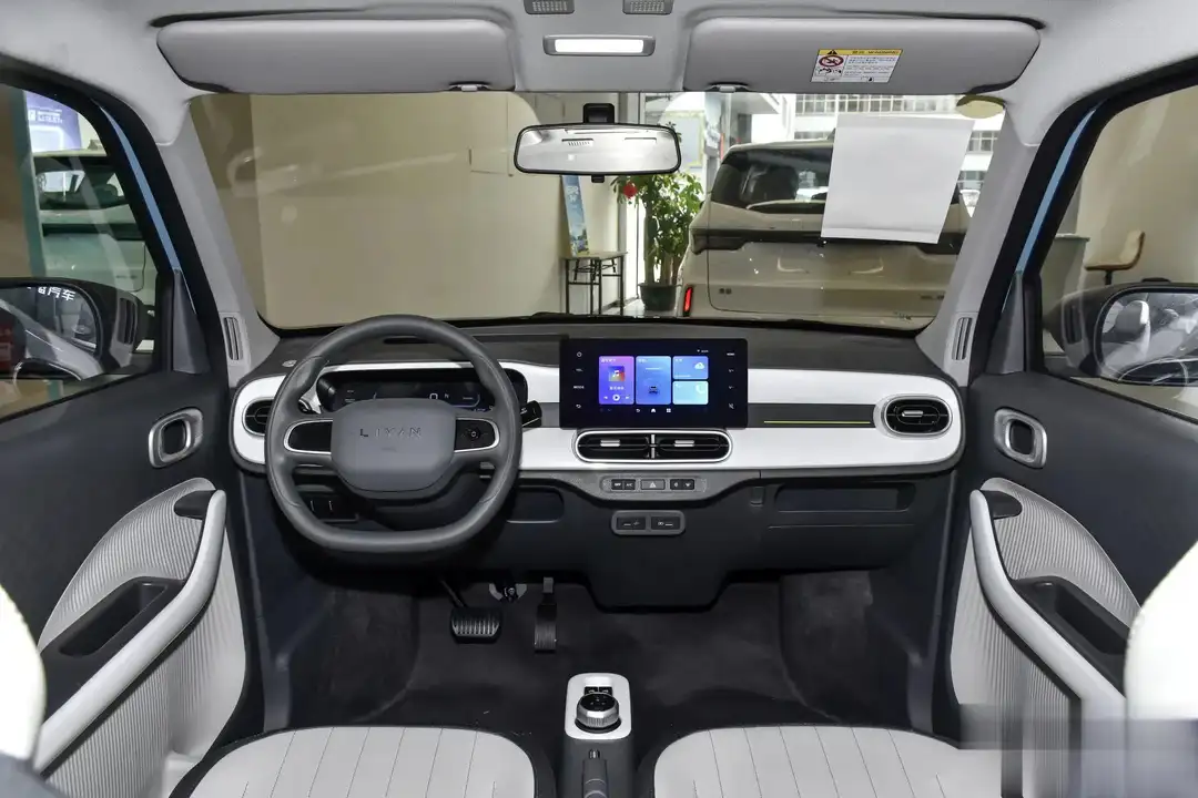 Hãng xe xây nhà máy 4.100 tỷ tại Việt Nam ra mắt xe điện mini giá chỉ bằng 2 mẫu Honda SH, đối đầu Wuling Mini EV - Ảnh 5.