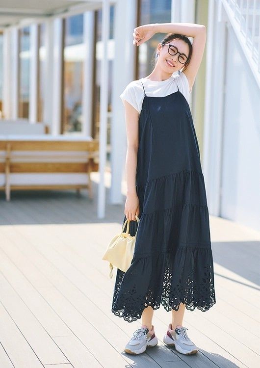 Phụ nữ trung niên sống tối giản bật mí 6 cách để tiêu ít tiền mà vẫn tận hưởng hạnh phúc mỗi ngày- Ảnh 1. Phụ nữ trung niên sống tối giản bật mí 6 cách để tiêu ít tiền mà vẫn tận hưởng hạnh phúc mỗi ngày- Ảnh 1.