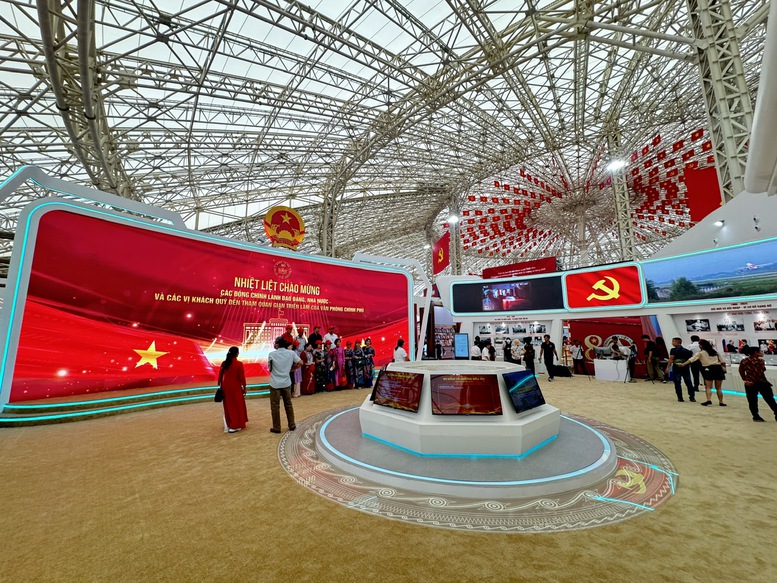 Việt Nam lập hàng loạt kỷ lục chưa từng có tại công trình Top 10 thế giới- Ảnh 1. Việt Nam lập hàng loạt kỷ lục chưa từng có tại công trình Top 10 thế giới- Ảnh 1.