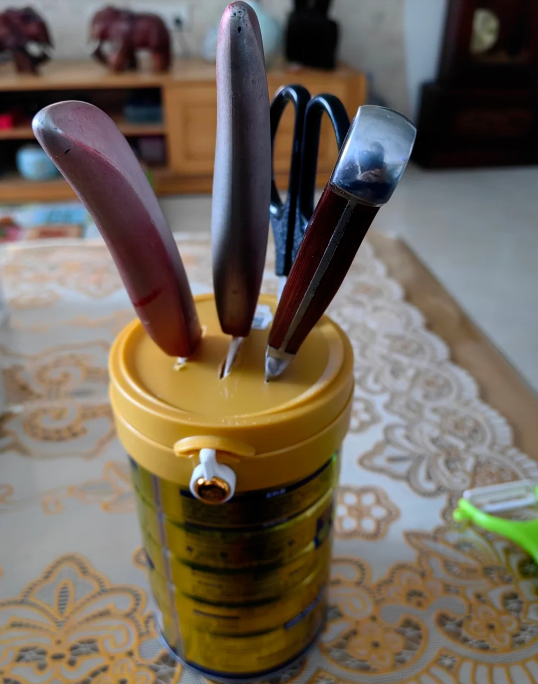 Mẹ tôi 55 tuổi: Học thức không cao nhưng tinh tường hơn sách vở, có 9 chiêu "hồi sinh phế phẩm thành báu vật" đỉnh cao! - Ảnh 6.