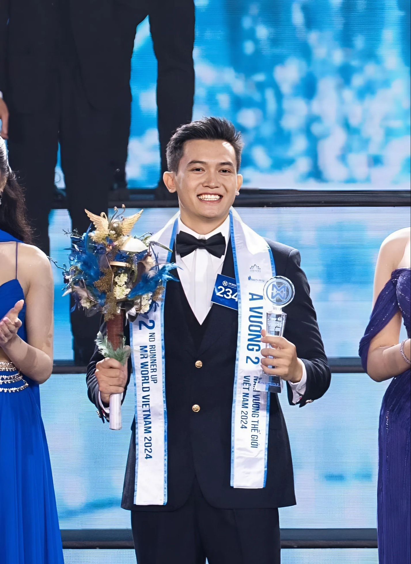 Một gia đình nghèo ở Gia Lai có 3 con học Y, làm bác sĩ, đạt Á vương và Á hậu- Ảnh 12. Một gia đình nghèo ở Gia Lai có 3 con học Y, làm bác sĩ, đạt Á vương và Á hậu- Ảnh 12.