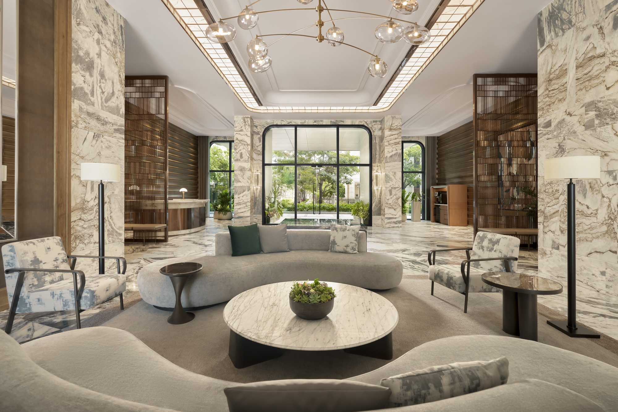 Lựa chọn bất động sản hàng hiệu: Có phải chỉ là câu chuyện về giá? - Ảnh 1.