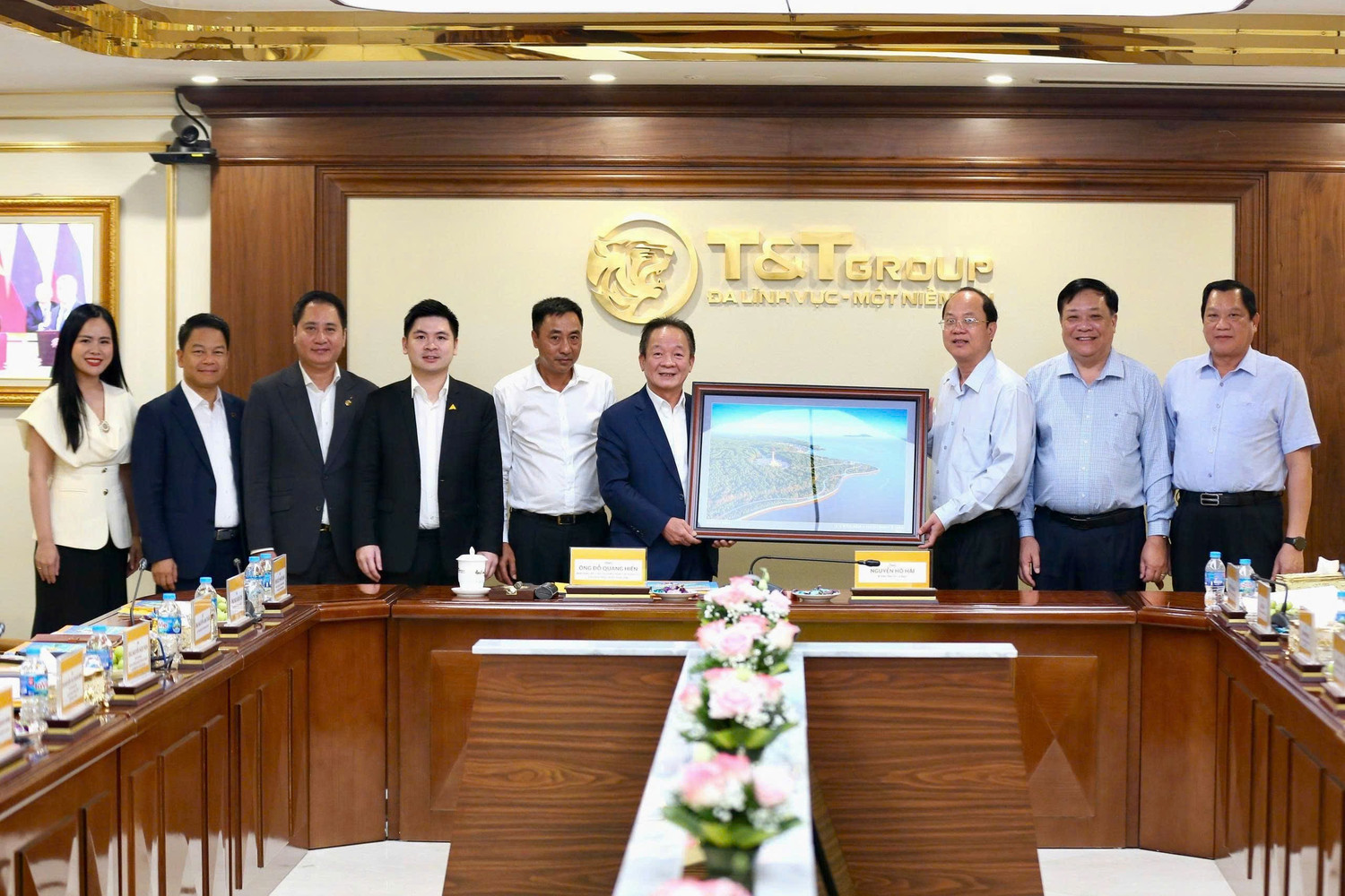 Quá nhanh: Chưa đầy 2 tháng, T&T của Bầu Hiển đề xuất xây loạt đô thị khắp 3 miền, hàng nghìn tỷ sắp được “rót” vào những địa phương nào? - Ảnh 2.