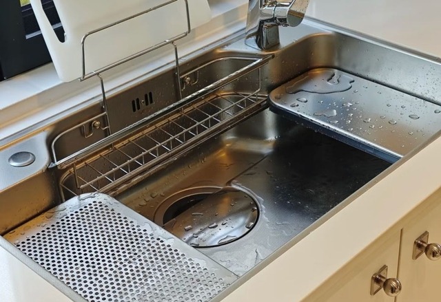 Người trong nghề mách: 5 thiết kế cơi nới nhà chật chội hóa thênh thang, xem xong phải thốt lên "ảo thật đấy" - Ảnh 4. Người trong nghề mách: 5 thiết kế cơi nới nhà chật chội hóa thênh thang, xem xong phải thốt lên "ảo thật đấy" - Ảnh 4.