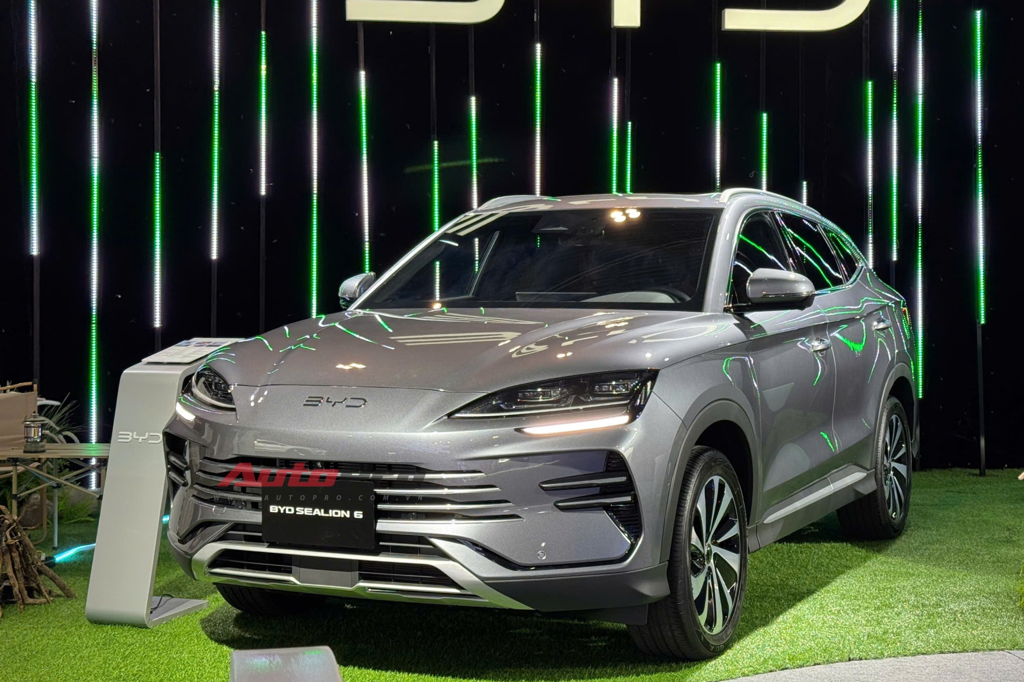 VF 5 bị Xpander ‘kèm 1-1’, VF 3 áp đảo CX-5 và loạt xe nắm nhiều đề cử nhất tại CCA 2025!- Ảnh 20.