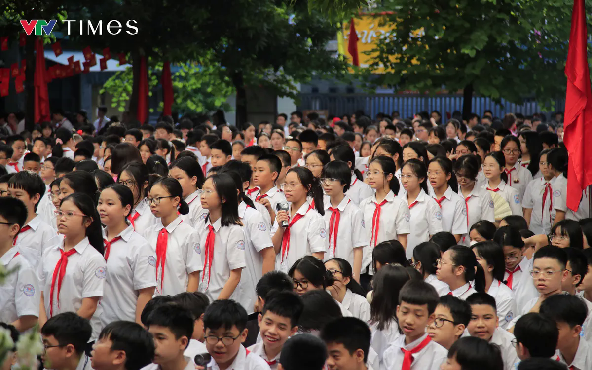 4 nhóm nghệ sĩ, VĐV được ưu tiên mời tham gia dạy học tại trường - Ảnh 1.