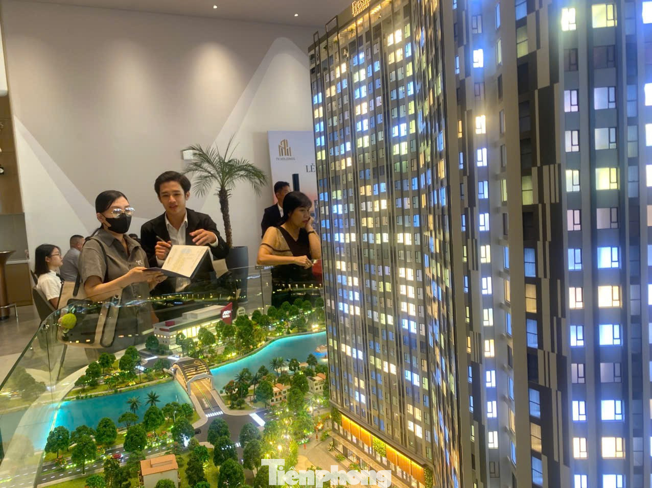 Thị trường căn hộ phục hồi, lượng giao dịch tăng đột biến