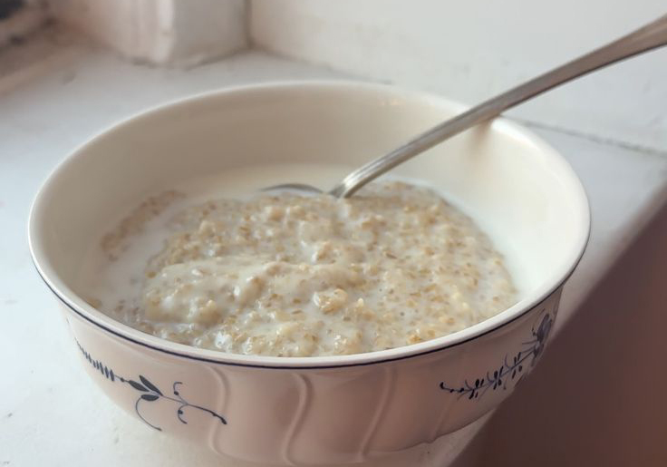 Nhiều chị em không biết: Buổi sáng bụng rỗng ăn 3 thứ này không khác gì "hút dầu", eo ngày càng xẹp, cân bằng nội tiết tố - Ảnh 3.