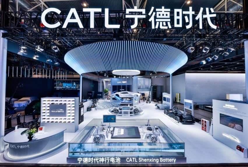 Xuất hiện loại pin xe điện thế hệ mới có tuổi thọ 12 năm, đi được 758 km/lần sạc- Ảnh 2.