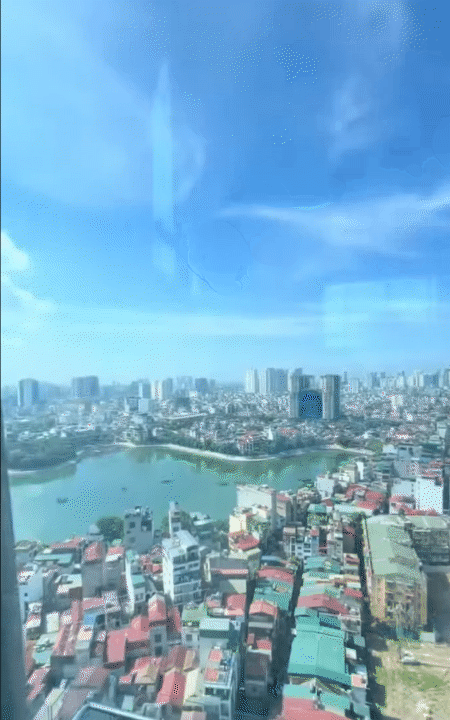 Penthouse 130 tỷ giữa đất vàng Hà Nội: Mọi ngóc ngách trong nhà đều sở hữu view triệu đô khiến ai cũng choáng ngợp- Ảnh 5. Penthouse 130 tỷ giữa đất vàng Hà Nội: Mọi ngóc ngách trong nhà đều sở hữu view triệu đô khiến ai cũng choáng ngợp- Ảnh 5.