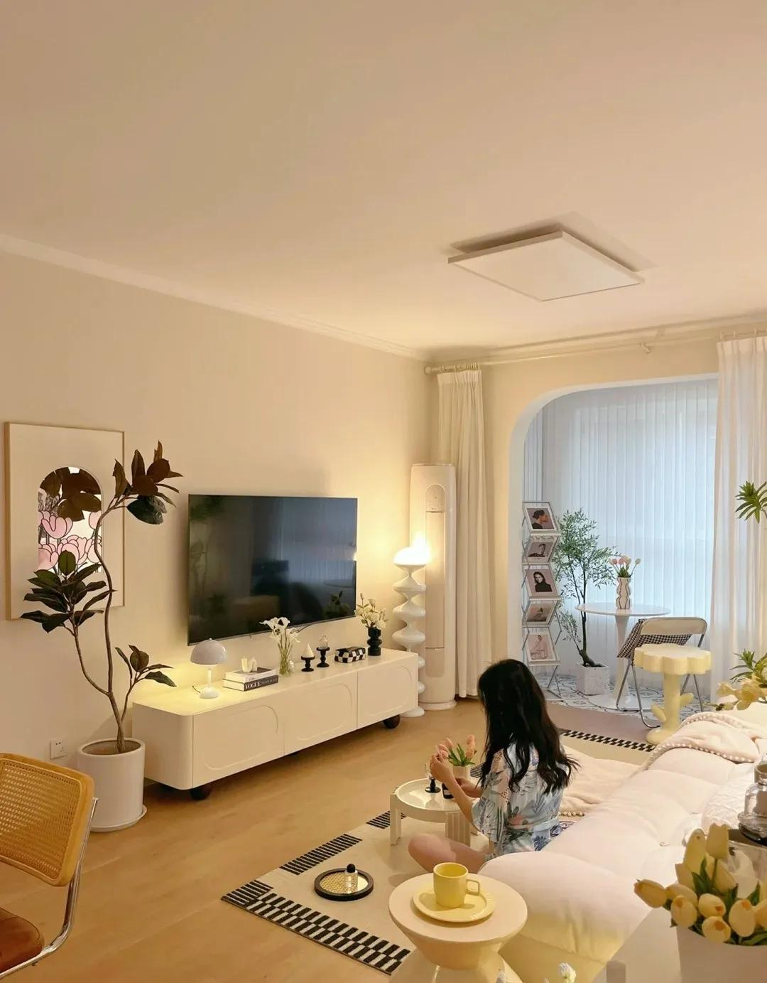 Căn hộ 76m² của người phụ nữ 32 tuổi được trang trí khéo đến mức gần như không cần dọn vẫn sạch bong kin kít- Ảnh 4. Căn hộ 76m² của người phụ nữ 32 tuổi được trang trí khéo đến mức gần như không cần dọn vẫn sạch bong kin kít- Ảnh 4.