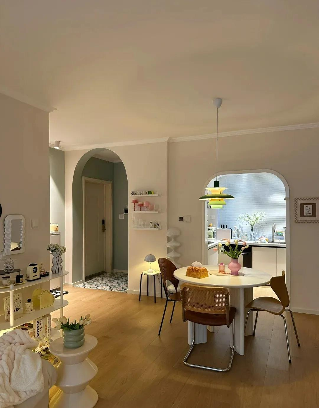 Căn hộ 76m² của người phụ nữ 32 tuổi được trang trí khéo đến mức gần như không cần dọn vẫn sạch bong kin kít- Ảnh 6. Căn hộ 76m² của người phụ nữ 32 tuổi được trang trí khéo đến mức gần như không cần dọn vẫn sạch bong kin kít- Ảnh 6.