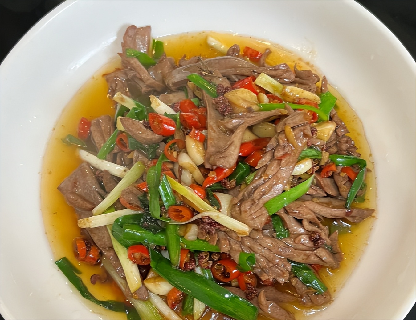 3 thực phẩm là "chiến binh bổ thận" phụ nữ trung niên nên ăn thường xuyên: Ăn 2 lần 1 tuần để giữ cho tóc đen dày, cơ thể tràn đầy sức sống- Ảnh 3.