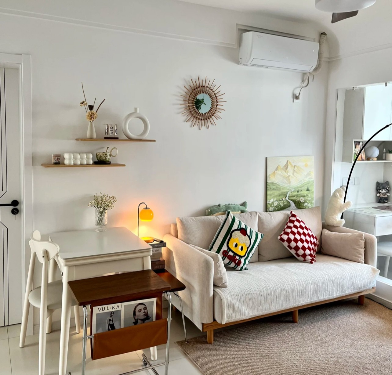 Ngắm căn hộ gây sốt của nữ tiếp viên hàng không: Xinh như mộng, nhìn góc nào cũng thấy "chữa lành"- Ảnh 6.