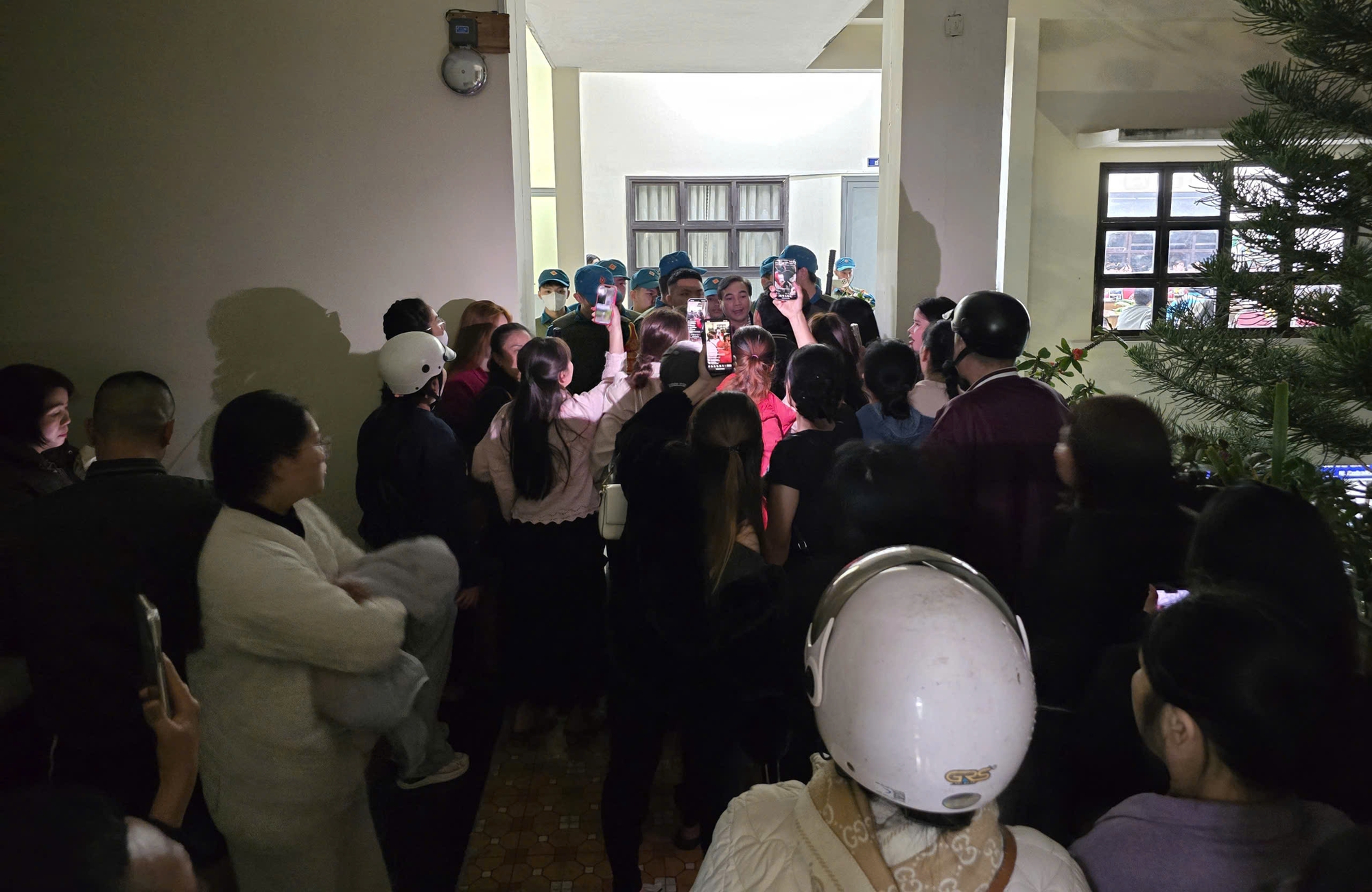 - Ảnh 1. - Ảnh 1.