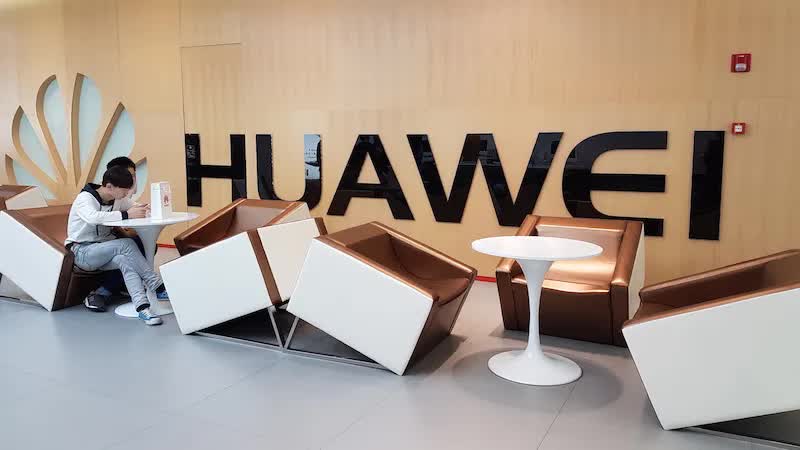 Huawei thách thức Nvidia- Ảnh 2. Huawei thách thức Nvidia- Ảnh 2.