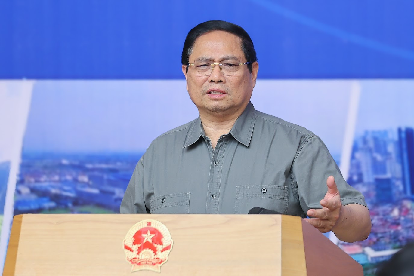 Thủ tướng: Tăng thu, cắt giảm những khoản chi không cần thiết- Ảnh 1. Thủ tướng: Tăng thu, cắt giảm những khoản chi không cần thiết- Ảnh 1.