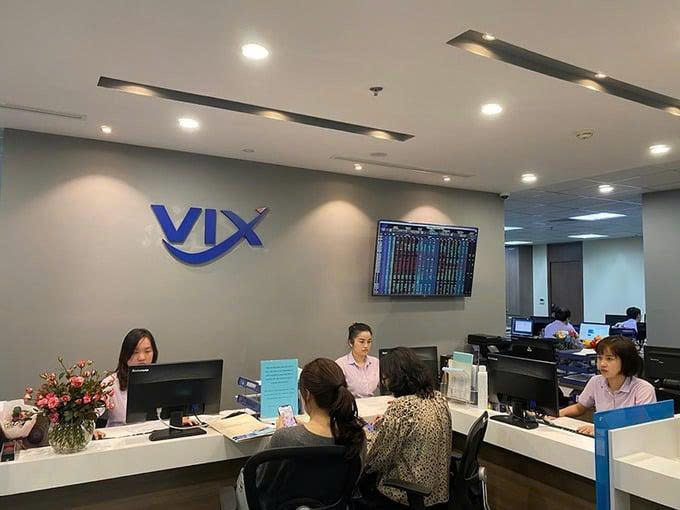 Chứng khoán VIX sắp họp ĐHĐCĐ bất thường bàn việc tăng kế hoạch lợi nhuận năm 2025 - Ảnh 1.