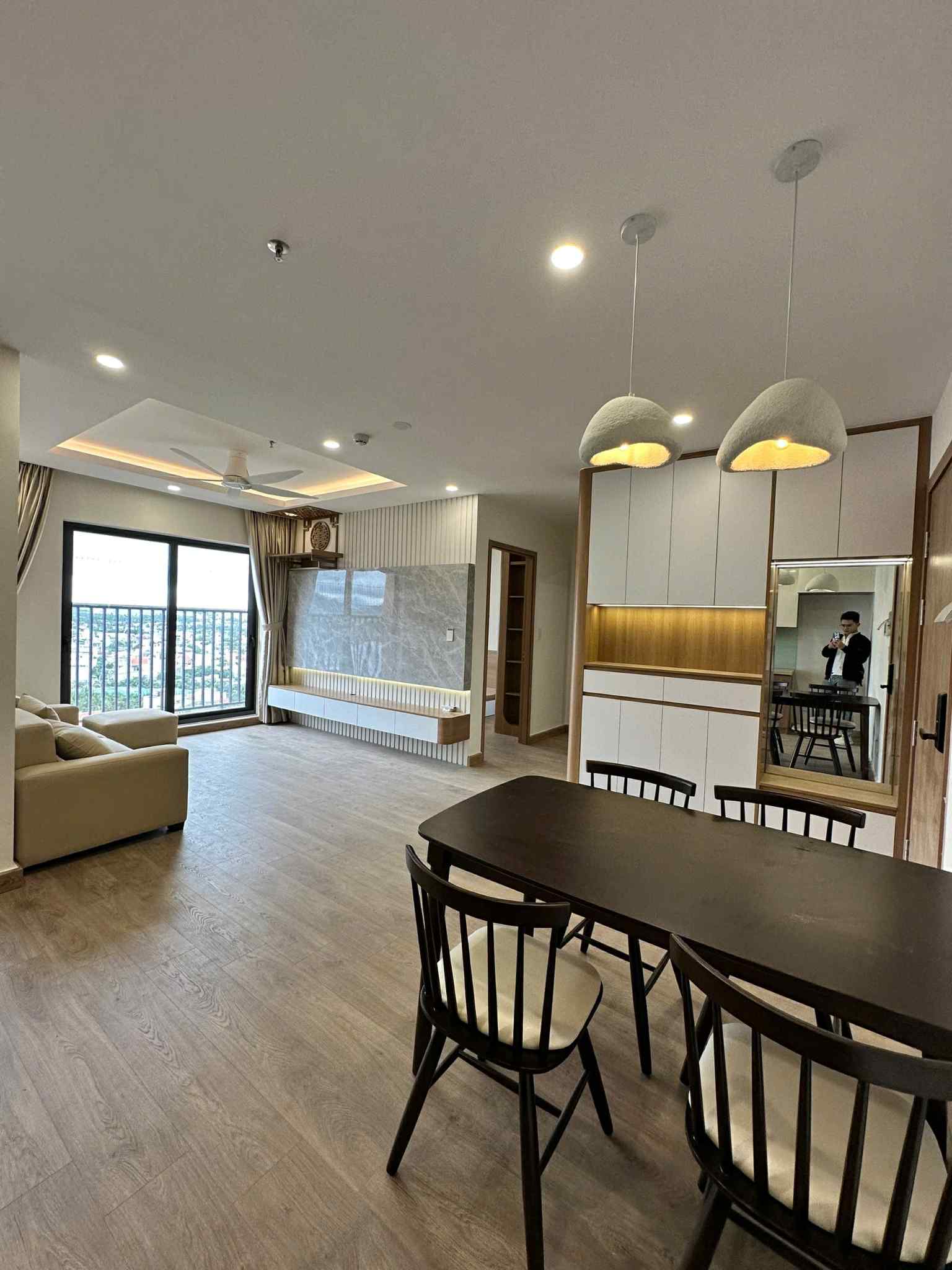 Ở Hà Nội 7 năm, cặp vợ chồng tích góp được 2 tỷ vào Khánh Hòa mua chung cư mới toanh: “Cố ở thủ đô, chắc không bao giờ mua nhà nổi”- Ảnh 3. Ở Hà Nội 7 năm, cặp vợ chồng tích góp được 2 tỷ vào Khánh Hòa mua chung cư mới toanh: “Cố ở thủ đô, chắc không bao giờ mua nhà nổi”- Ảnh 3.