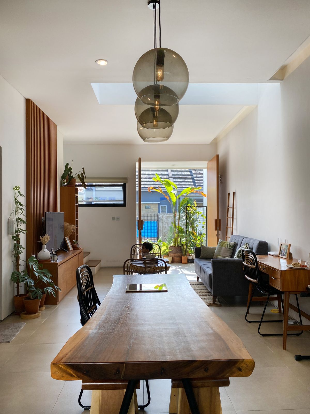 5 dấu hiệu cho thấy 9/10 gia đình giàu lên sau tuổi 45- Ảnh 1. 5 dấu hiệu cho thấy 9/10 gia đình giàu lên sau tuổi 45- Ảnh 1.