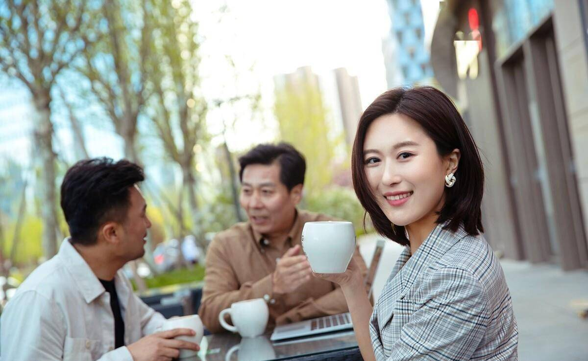 Phụ nữ "lão hóa chậm" về cơ bản thích ăn 2 thực phẩm này, những ai ăn cả 2 đều là người trẻ rất lâu - Ảnh 1.