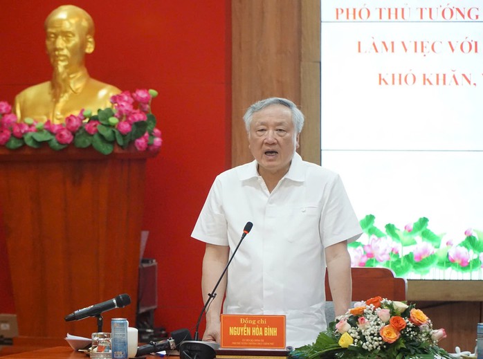 Phó Thủ tướng Nguyễn Hòa Bình chỉ đạo xử lý các dự án vướng mắc kéo dài ở Khánh Hòa- Ảnh 1. Phó Thủ tướng Nguyễn Hòa Bình chỉ đạo xử lý các dự án vướng mắc kéo dài ở Khánh Hòa- Ảnh 1.