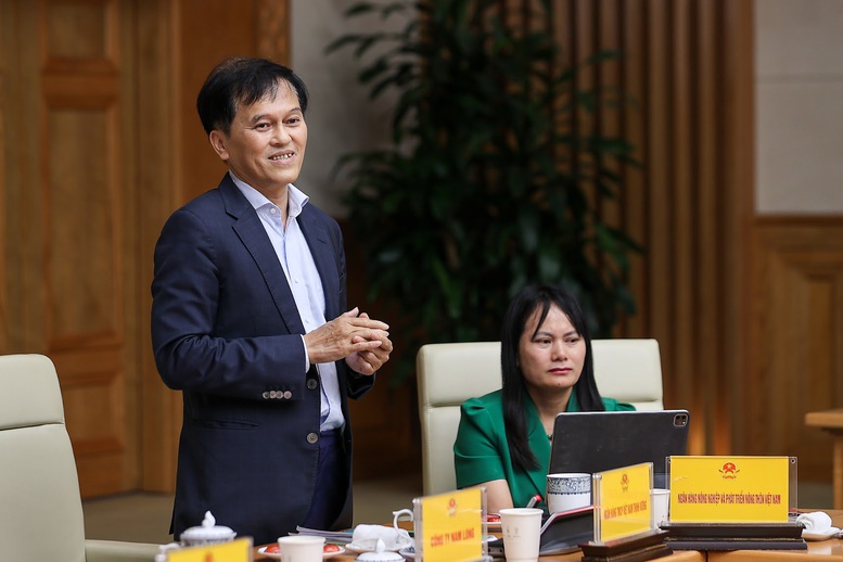 Tổng Giám đốc VPBank: Thị trường bất động sản đã tưng bừng hơn rất nhiều so với một năm trước, chưa bao giờ lãi suất thấp như bây giờ - Ảnh 1.
