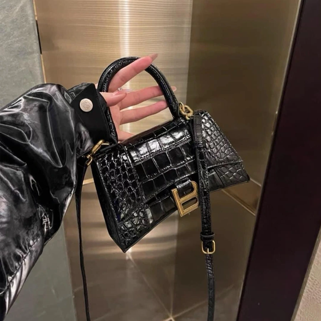 10 thương hiệu túi có doanh thu cao nhất 2025: Quá sốc với số của Balenciaga- Ảnh 2. 10 thương hiệu túi có doanh thu cao nhất 2025: Quá sốc với số của Balenciaga- Ảnh 2.