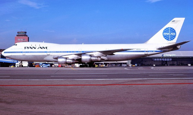 Máy bay bị không tặc tấn công, nữ tiếp viên nhanh trí cứu mạng 359 người, trở thành huyền thoại vĩnh cửu của ngành hàng không- Ảnh 2.