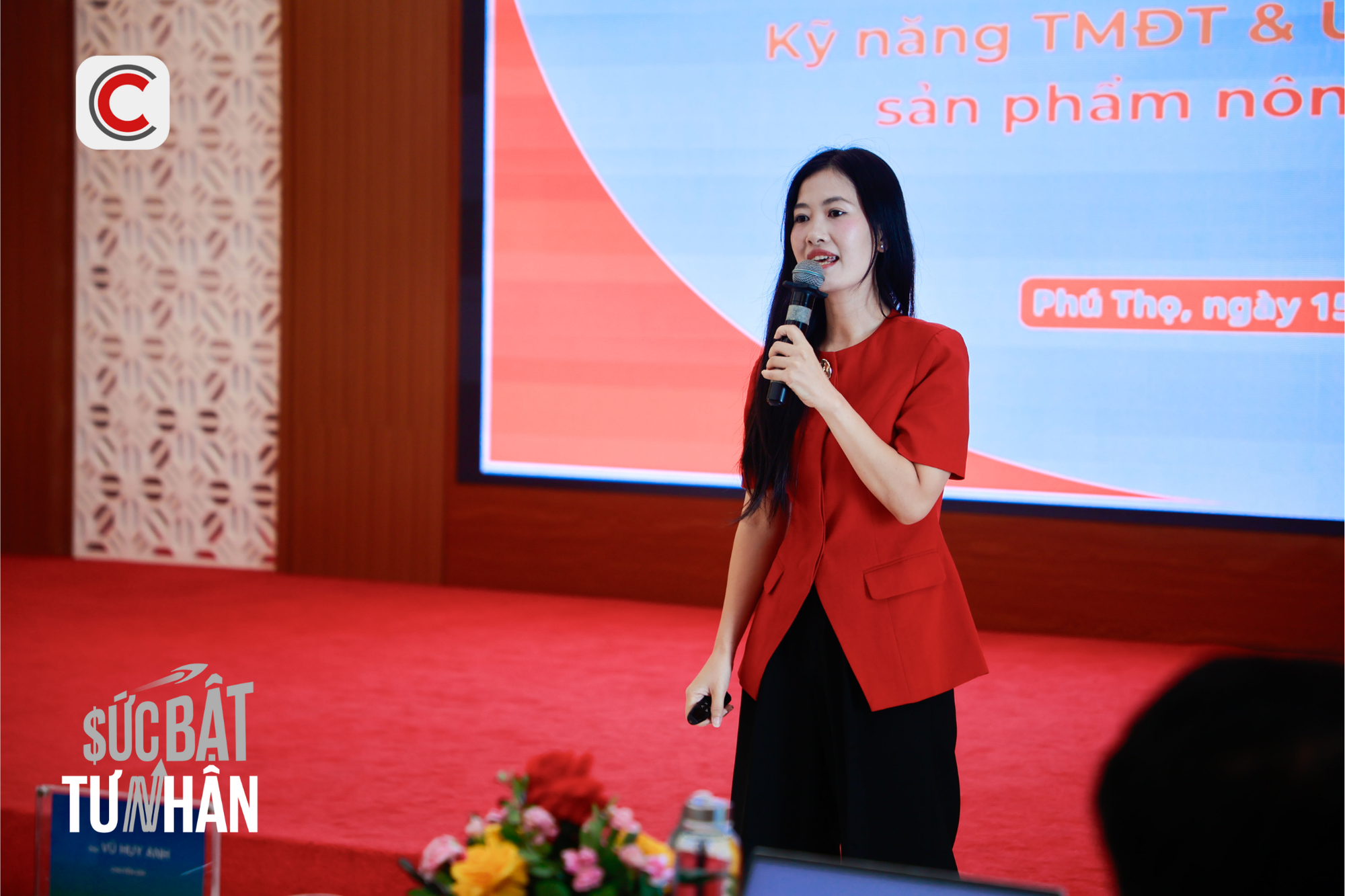 Chuyên gia Vũ Kim Oanh chỉ cách đưa đặc sản Phú Thọ lên TMĐT: Cần khai thác những câu chuyện, chất liệu văn hóa địa phương để kể lại cho người tiêu dùng - Ảnh 1.