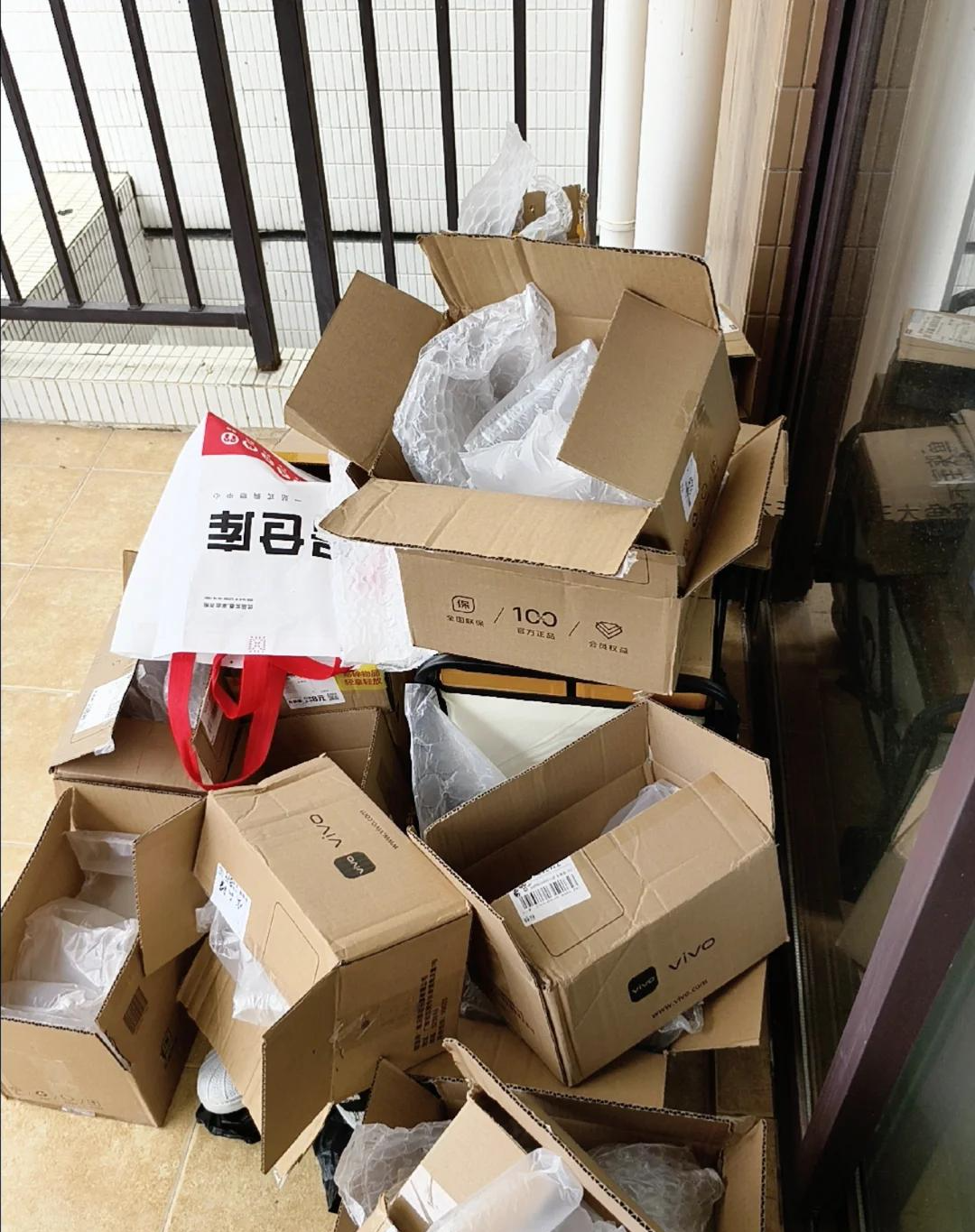 Người Việt "sản xuất theo lô" nên 90% mắc 6 thói xấu tích trữ này: Chật nhà, chướng mắt, dọn mệt điên!- Ảnh 2.