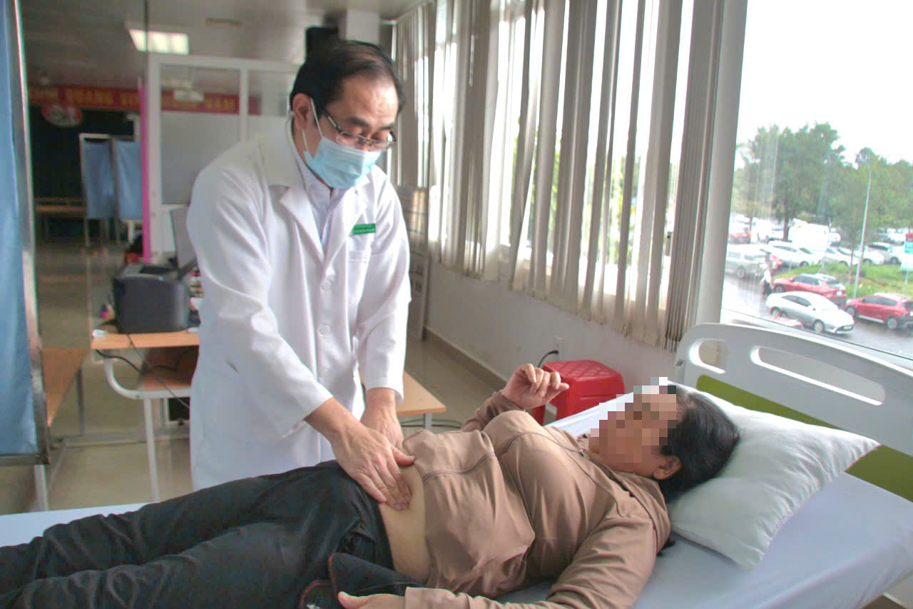 Rùng mình lời kể của bệnh nhân vụ máy hỏng nhưng vẫn được kê... tán sỏi Rùng mình lời kể của bệnh nhân vụ máy hỏng nhưng vẫn được kê... tán sỏi