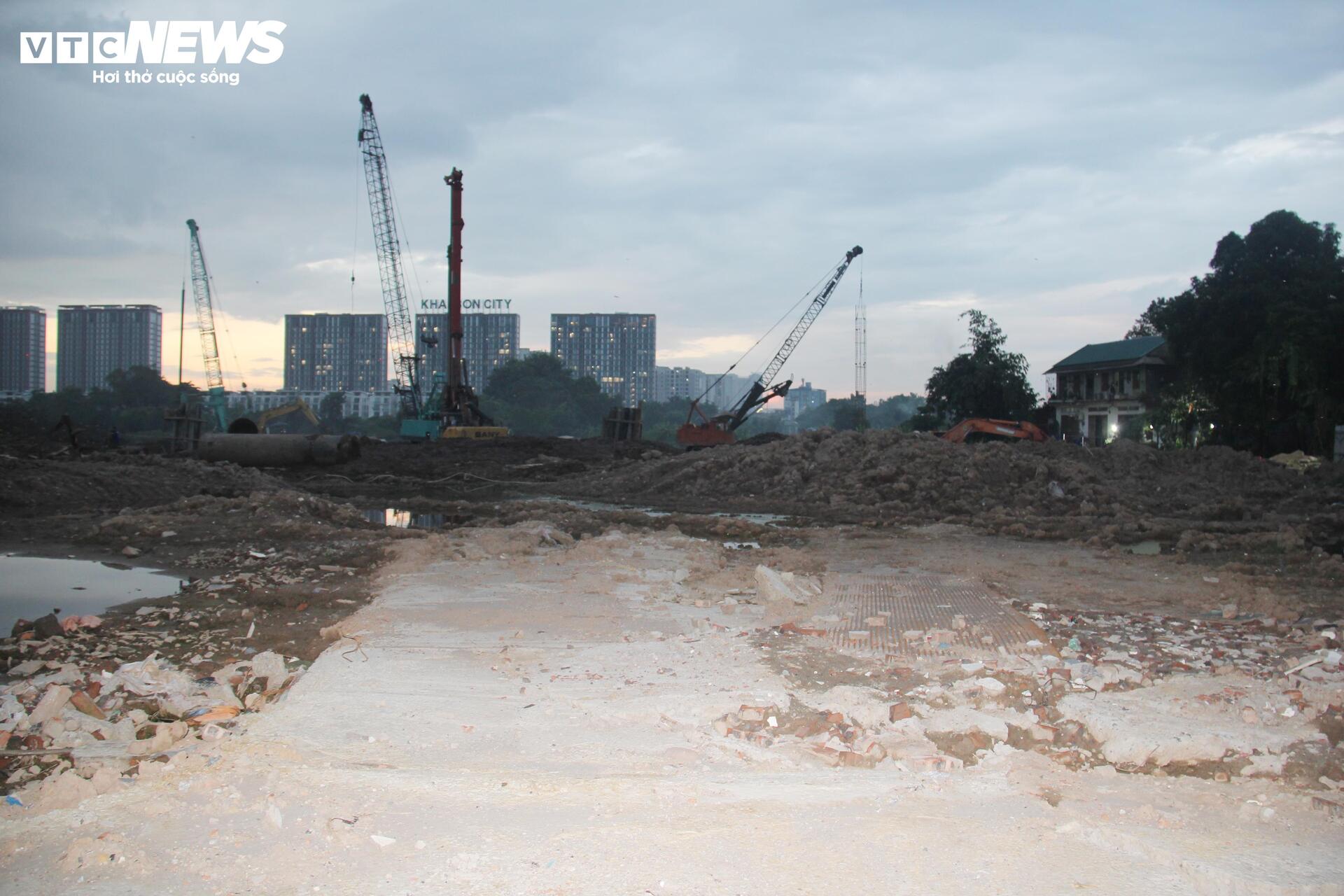 ‘Cò’ giăng lưới bủa vây, người mua nhà xã hội ‘dính’ bất cứ lúc nào - Ảnh 4.