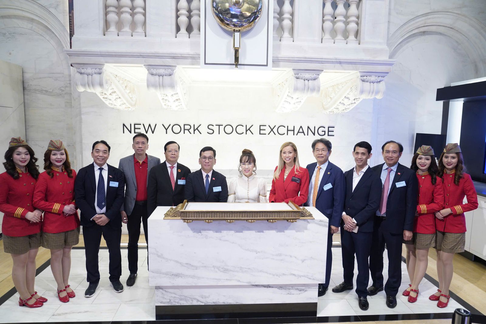 Tỷ phú Nguyễn Thị Phương Thảo gặp Chủ tịch Sàn giao dịch chứng khoán New York - Ảnh 2.