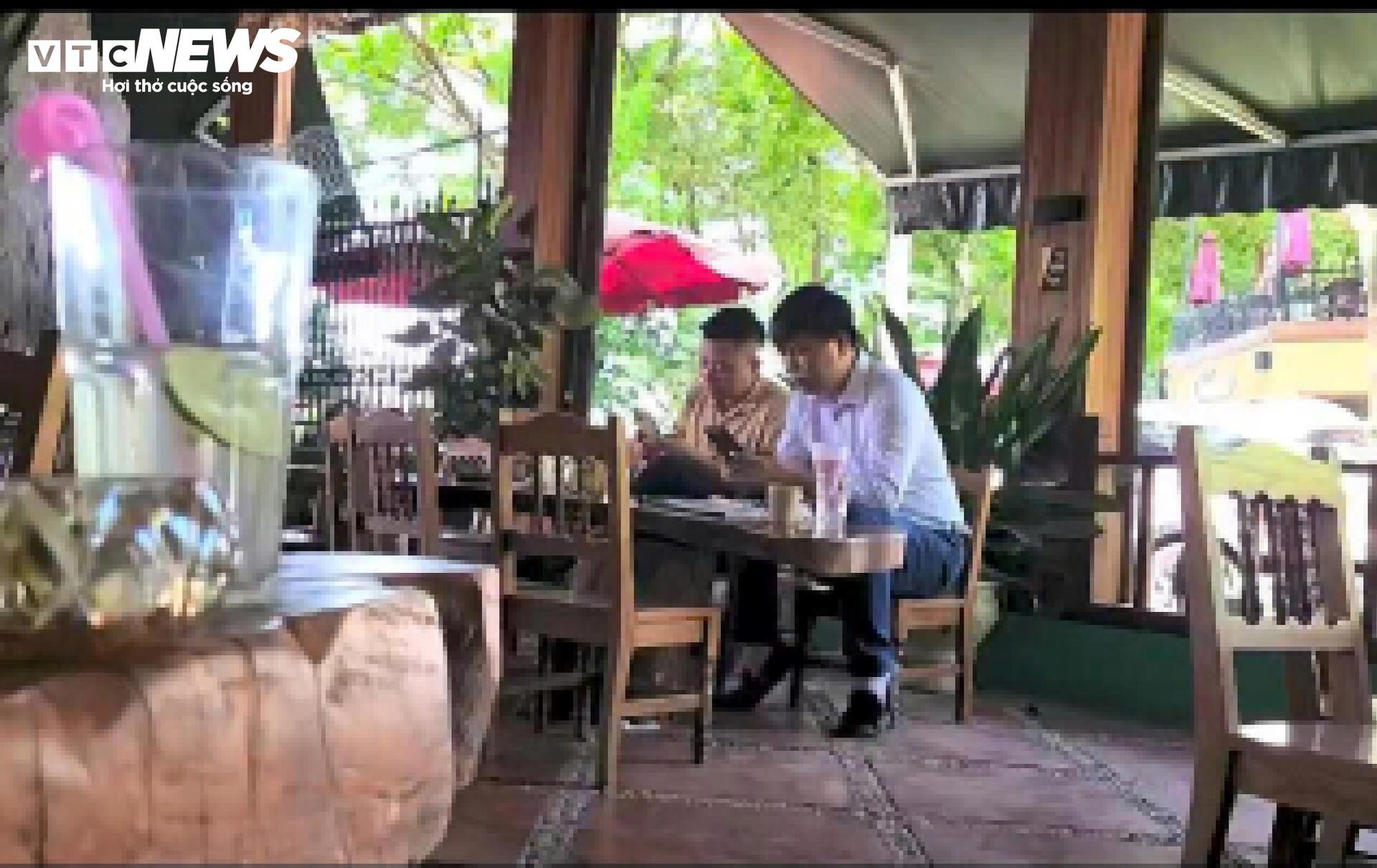 ‘Cò’ giăng lưới bủa vây, người mua nhà xã hội ‘dính’ bất cứ lúc nào - Ảnh 6.