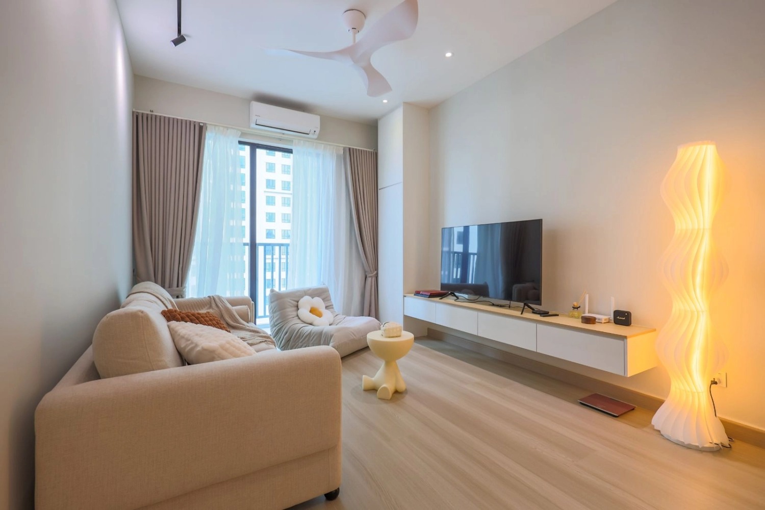 4 dấu hiệu cho thấy chung cư nhà bạn "đại cát phong thủy": Càng ở càng giàu nứt vách, vượng lộc kéo dài 3 đời- Ảnh 1.