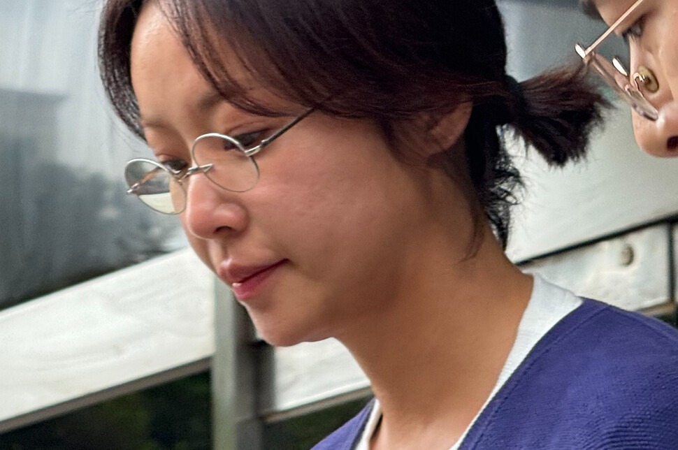Mỹ nhân "Gia đình là số 1" Hwang Jung Eum lĩnh án tù, suy sụp bật khóc ngay giữa tòa - Ảnh 3.