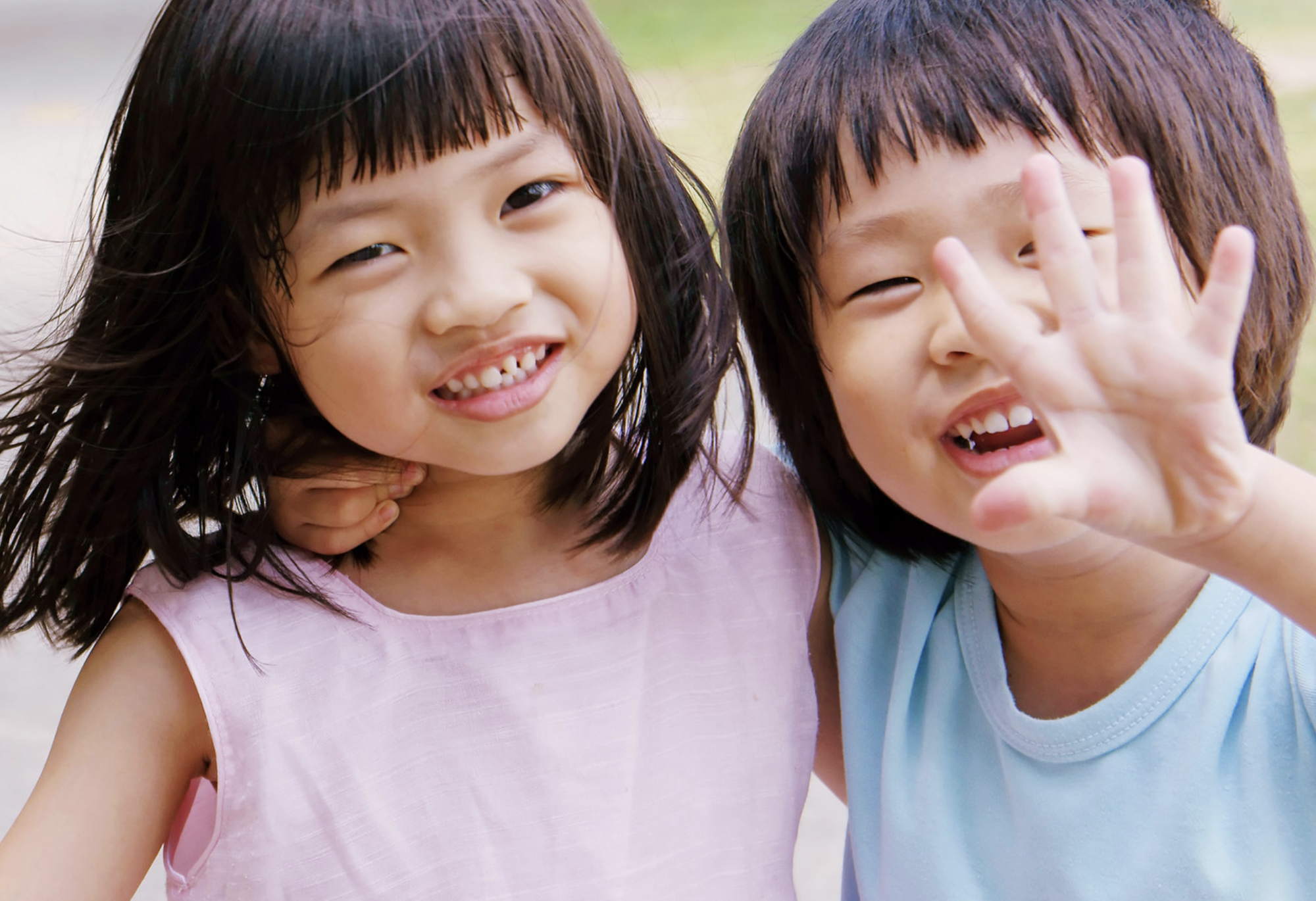 Cha mẹ lấy sổ ra ghi ngay: 4 nhóm MÀU SẮC đại diện cho tính cách trẻ, phải biết mới dạy đúng!- Ảnh 2.