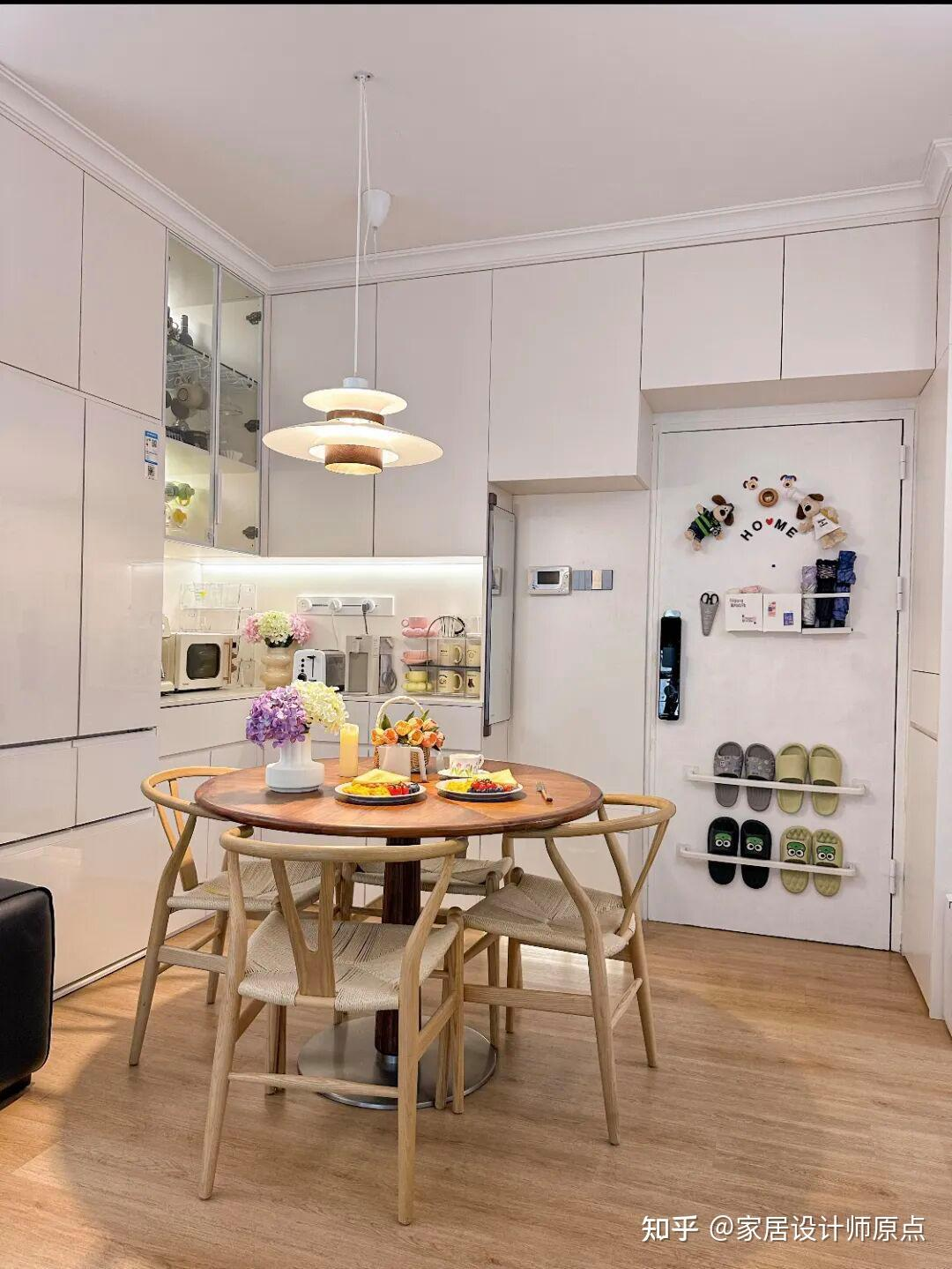 Căn bếp 3m² khiến dân mạng trầm trồ: Chật đến mức khó nhấc chân, nhưng gọn gàng và “cao cấp” bất ngờ- Ảnh 9. Căn bếp 3m² khiến dân mạng trầm trồ: Chật đến mức khó nhấc chân, nhưng gọn gàng và “cao cấp” bất ngờ- Ảnh 9.