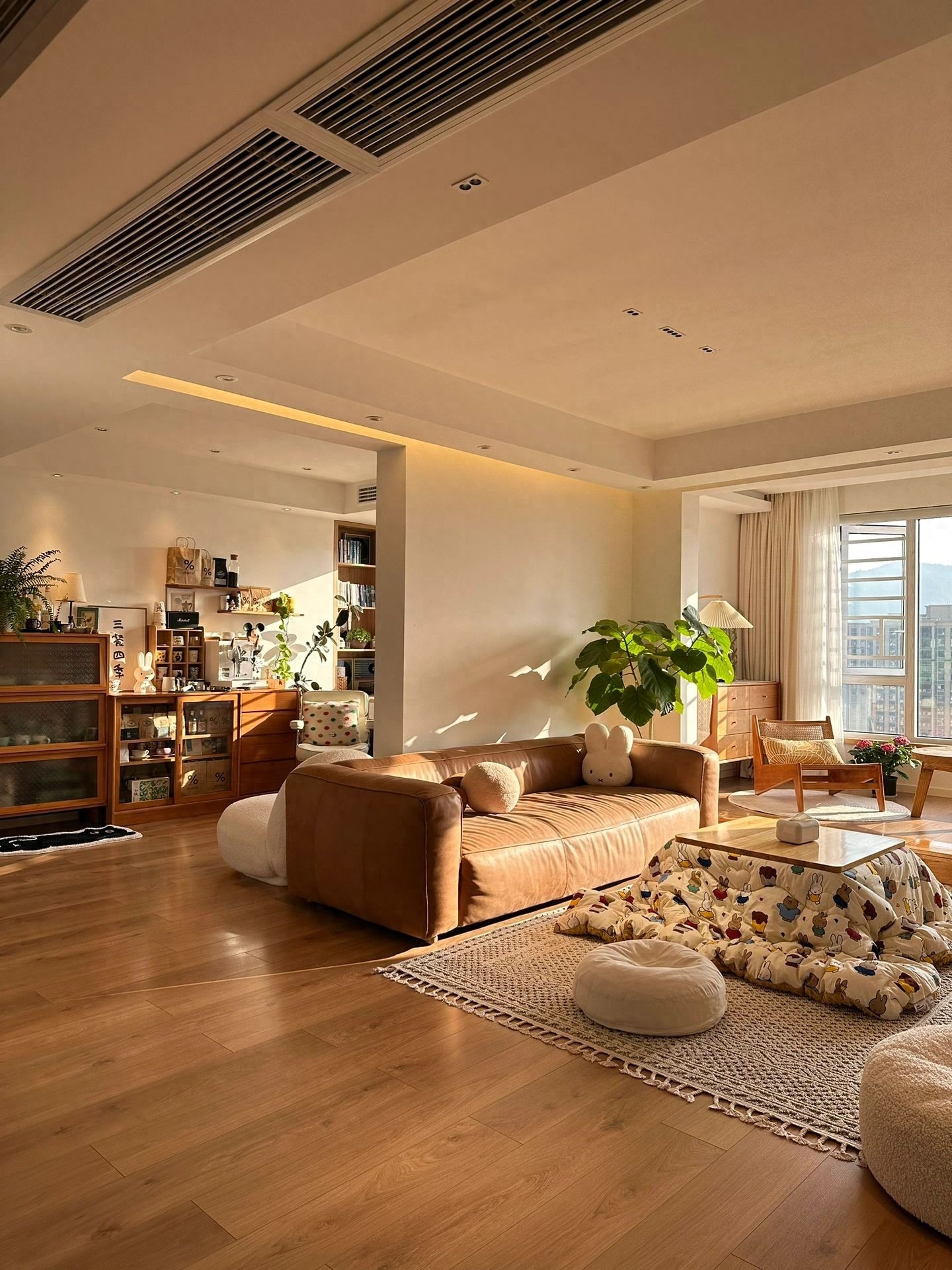 Rút sổ tiết kiệm 5 tỷ về quê mua nhà, sau 1 năm người phụ nữ thừa nhận: Tránh xa bon chen thành phố, tôi trẻ ra 10 tuổi!- Ảnh 1.