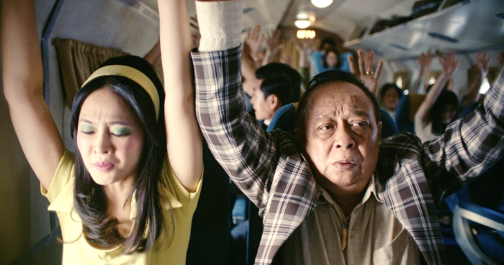 Diễn viên Tử Chiến Trên Không là đại gia ngầm: Sở hữu 3 căn nhà, 8.500m2 đất nhưng toàn đeo túi rách- Ảnh 1. Diễn viên Tử Chiến Trên Không là đại gia ngầm: Sở hữu 3 căn nhà, 8.500m2 đất nhưng toàn đeo túi rách- Ảnh 1.