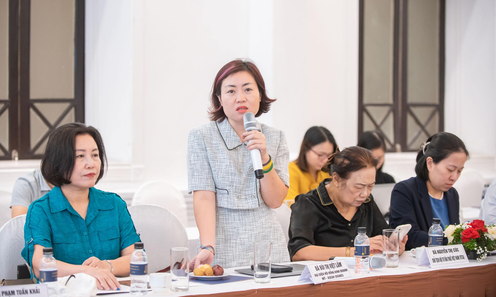 Ngành hàng từng đóng góp vào ngân sách quốc gia khoảng 60.000 tỷ đồng/năm ghi nhận tăng trưởng âm, chuyên gia hiến kế phục hồi - Ảnh 2.