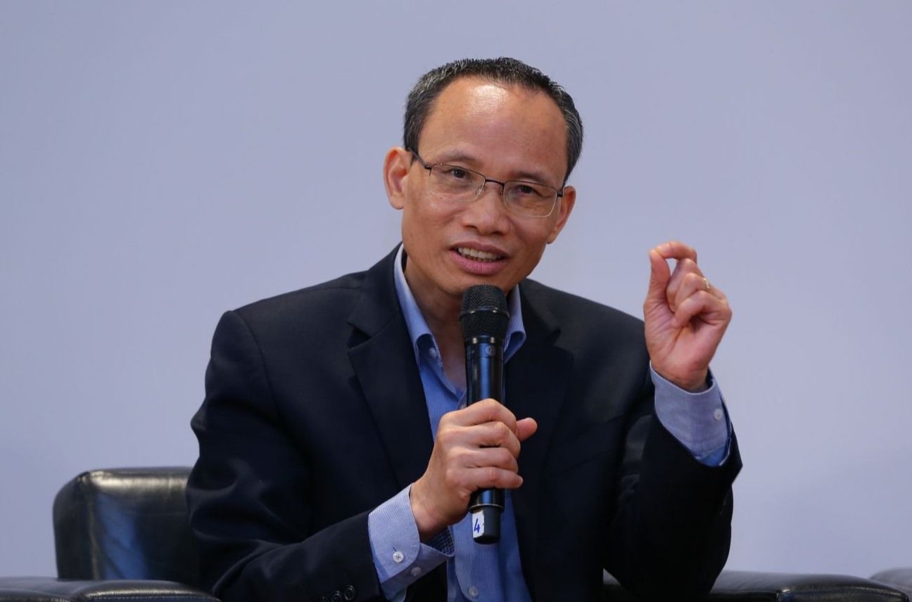 TS Cấn Văn Lực: Dư địa chính sách tiền tệ của Ngân hàng Nhà nước hiện rất eo hẹp, rất khó giảm thêm lãi suất - Ảnh 1.