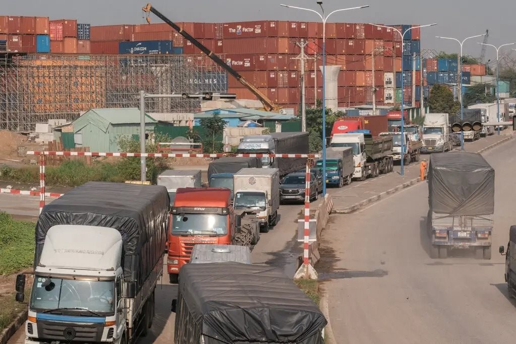 Báo Mỹ: Việt Nam vượt Trung Quốc trở thành công xưởng của thế giới trong ngành công nghiệp trăm tỷ USD- Ảnh 3.