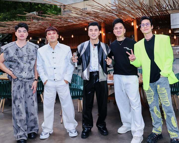 Khánh Phương xin lỗi- Ảnh 3. Khánh Phương xin lỗi- Ảnh 3.