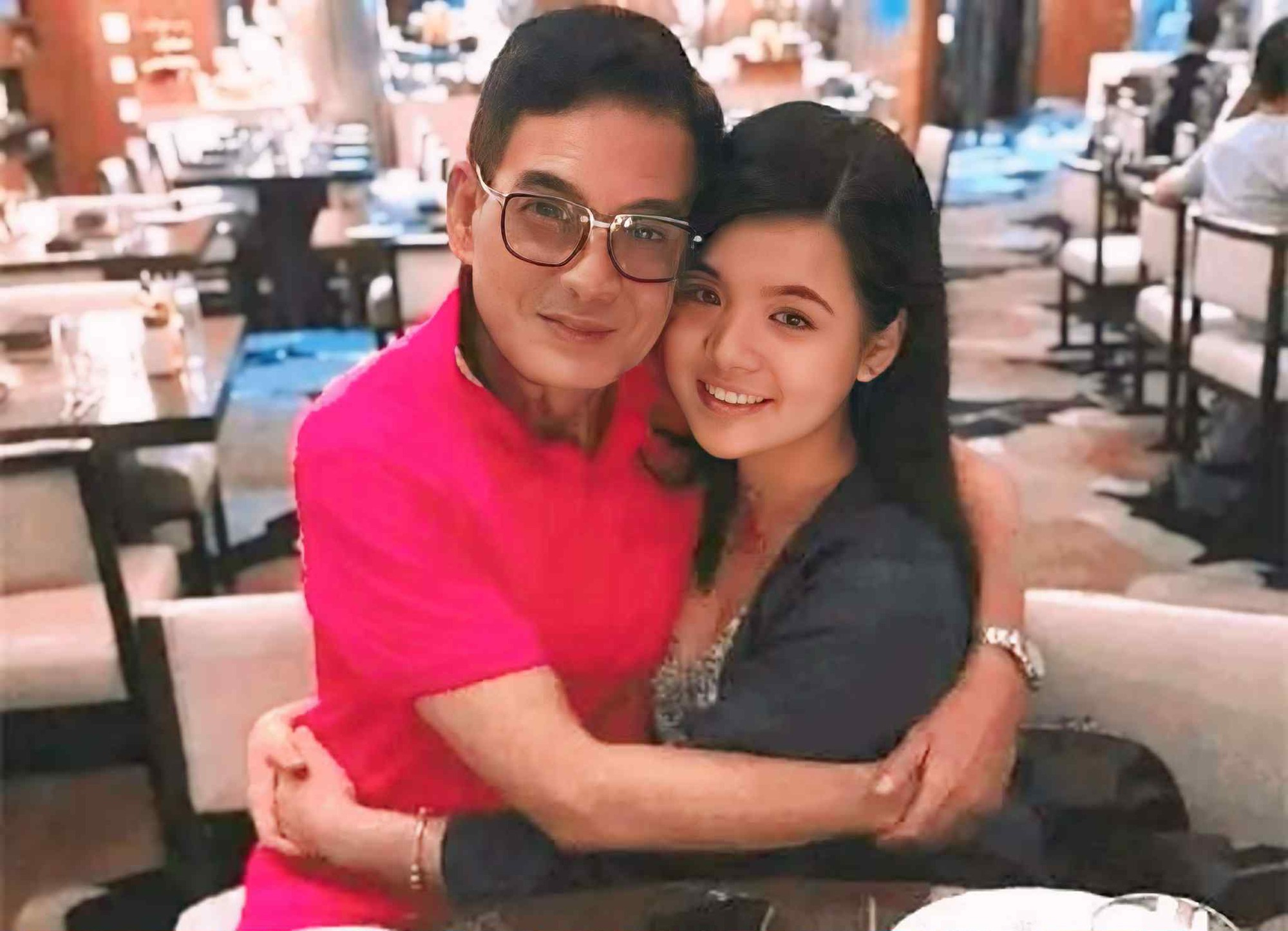 Nhiều người hốt hoảng khi biết danh tính 2 người trong bức ảnh: Làm ơn, tránh 3 "vùng cấm" này nếu muốn gia đình an yên - Ảnh 1. Nhiều người hốt hoảng khi biết danh tính 2 người trong bức ảnh: Làm ơn, tránh 3 "vùng cấm" này nếu muốn gia đình an yên - Ảnh 1.