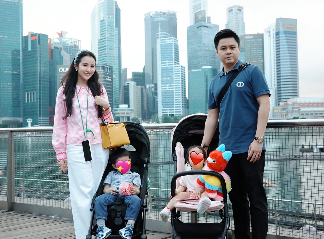 Tình trạng hôn nhân của vợ chồng ông chủ Saigon Square sau 1 năm không xuất hiện chung- Ảnh 2. Tình trạng hôn nhân của vợ chồng ông chủ Saigon Square sau 1 năm không xuất hiện chung- Ảnh 2.